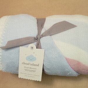 Cloud Island Plush Blanket - Soft Blue and Pink